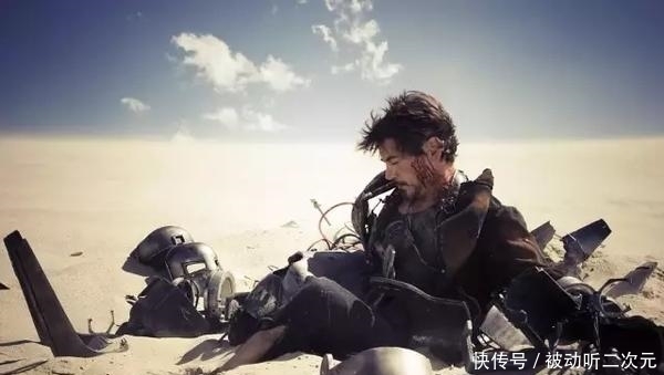 凡人之躯,比肩神明,他站漫威10周年合影的C位