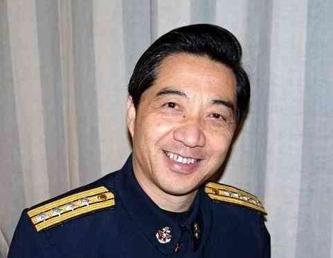 身为海军少将的张召忠一个月工资多少?这个数