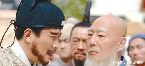 朱棣攻下南京让此人草诏称帝,一段经典对话后