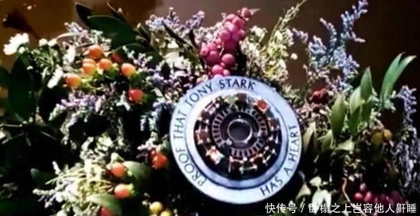 钢铁侠葬礼就是一场回忆录钢铁侠3中的那个小