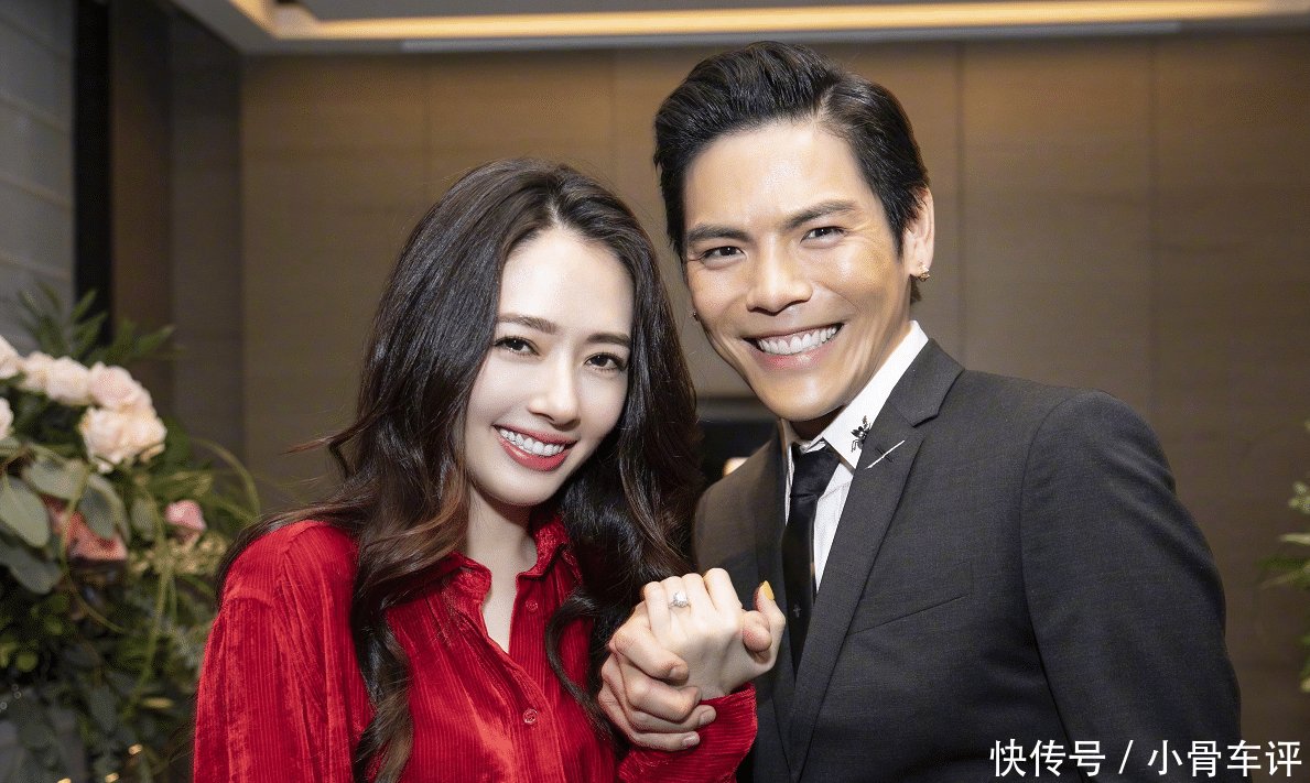 向太泄密向佐求婚郭碧婷,双方父母全出现,怀