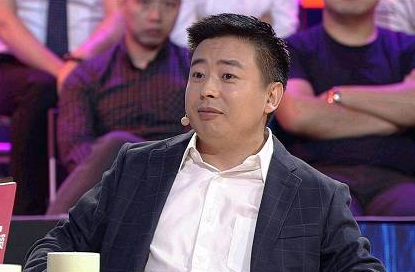 湖北的穷小子,从0到100亿用了三年,如今跟马云、刘强东叫板!