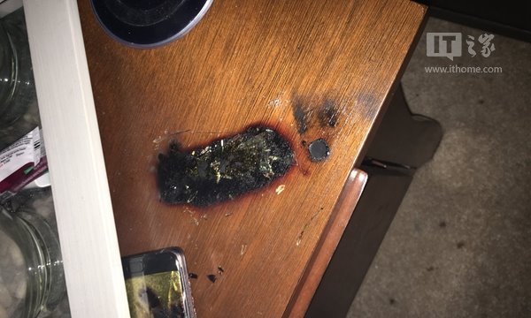 国外用户Note7爆炸烧毁房屋:三星拒赔 . 国外用户Note7爆炸烧毁房屋:三星拒赔