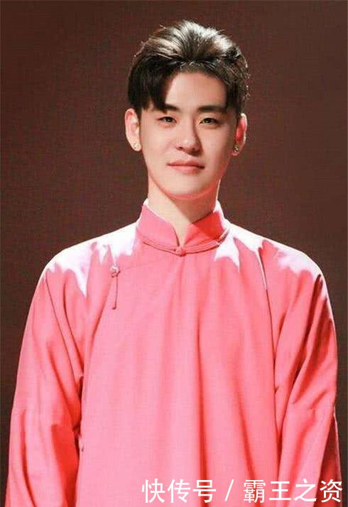 张云雷商演照片曝光,粉丝却发现他有一个坏习