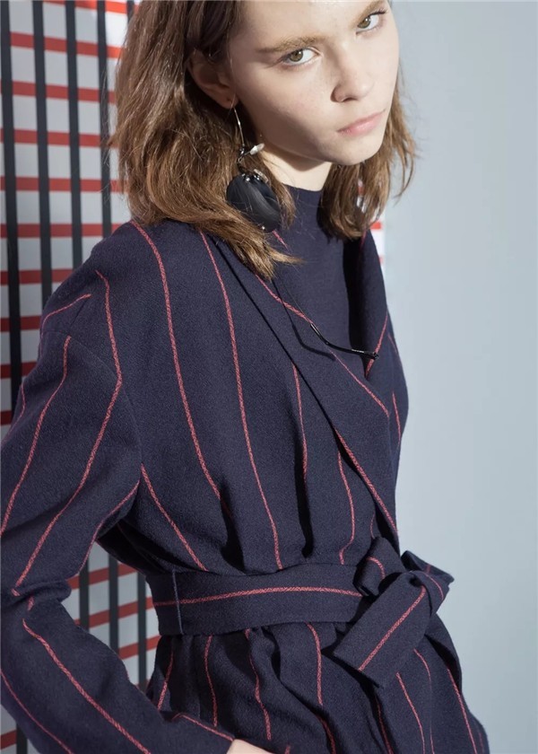 PERSONAL POINT女装2018春季新款风衣流行