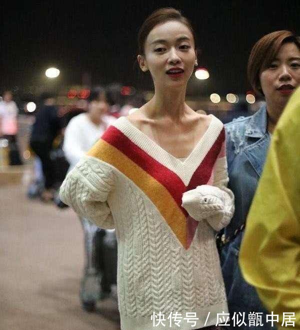 路人镜头下女明星有多瘦唐嫣瘦成纸片,她连衣