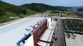 t01a597a8e5caf6107a.gif?size=280x157