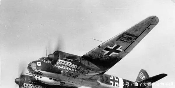 今天我们所熟知的这些汽车品牌,二战期间他们