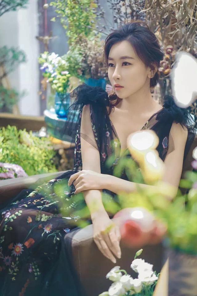 毛俊杰：撕掉明星标签 只想成为一名优秀女演员