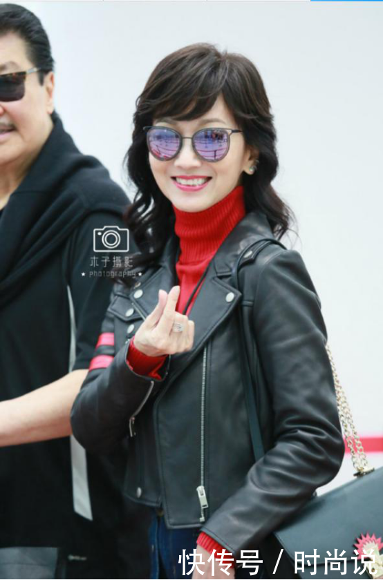 64岁赵雅芝不管年龄多大,心永远是少女的,简直