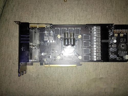 最便宜的水冷主机 t01ad49bf0c809b5695.jpg