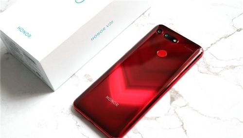 荣耀V20全面评测:以科技+时尚定义2019年旗舰