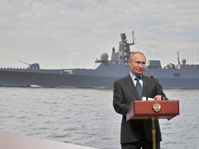 普京会见朝鲜领导人前 参加22350型护卫舰龙