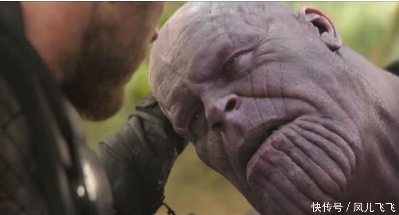 复联3雷神为什么砍的是灭霸的胸口?电影开头