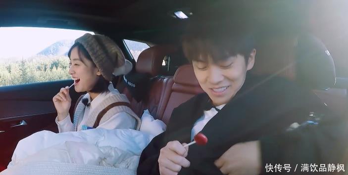 沈月怪武艺不坐她旁边,武艺10个字回应疑似表