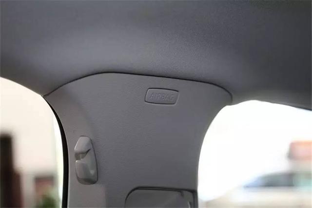 ���϶���7��SUV�ˣ���̥����ʵ������ôѡ