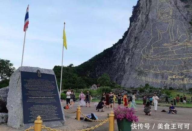 中国游客在泰国“爬佛山拍照”行为，遭泰国网友批斗：无脑中国人