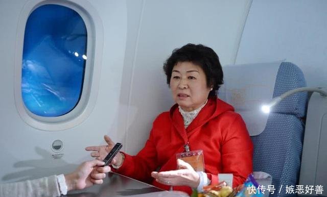 李嘉诚已入其他国籍,为什么网友还认为他是中