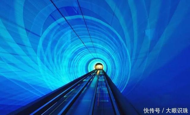 人类能穿越时空吗?如果不可能,屡屡发生的神秘事件该如何解释?