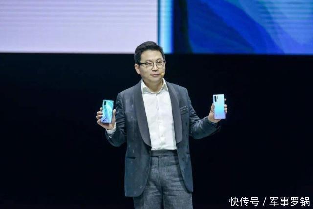 华为P30 Pro拍月亮惹争议,AI到底该不该把月亮