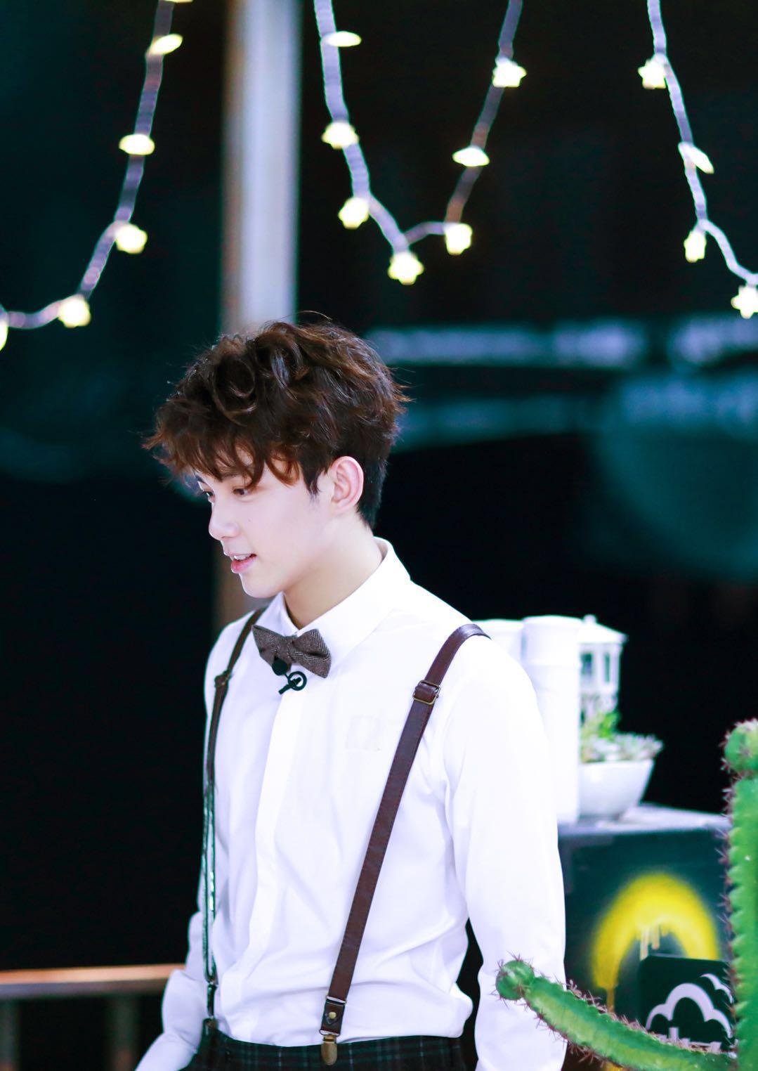 《我是大侦探》吴磊这期再当侦探,这期的发型