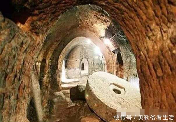 22亿年前神秘建筑被发现，外星文明留下的可能性极高