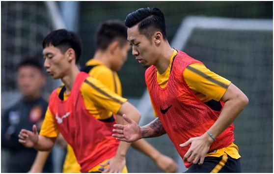 李铁引援第一人浮出水面,被卡纳瓦罗雪藏的他