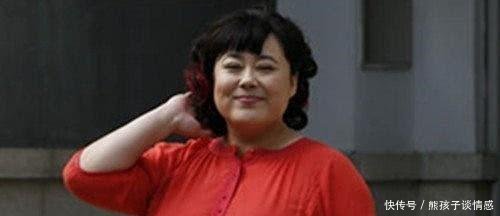她是演员李菁菁,今被近500位副导演封杀,已在