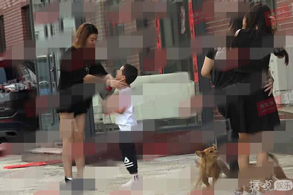 王宝强新恋情女友曝光，据说两人13年就认识了