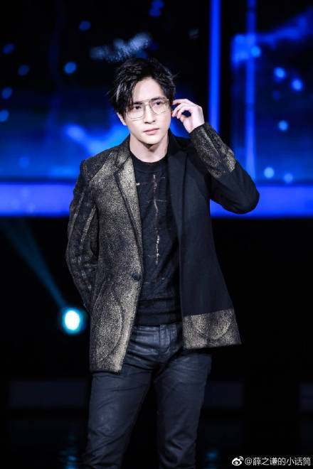 薛之谦满血复活,这下又有好综艺看了,岳云鹏和