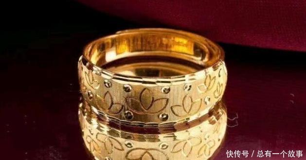 黄金手镯多少钱一克