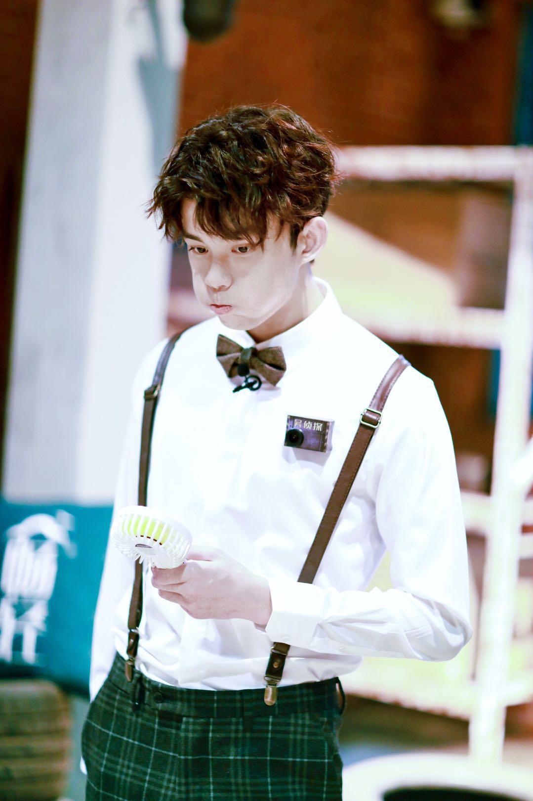 《我是大侦探》吴磊这期再当侦探,这期的发型