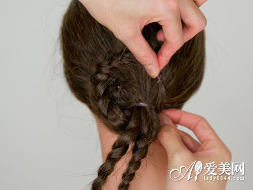 自己如何简单盘发在家轻松打造编发盘发_360