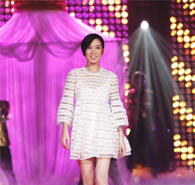 佘诗曼6个惊艳古装角色阿九的婴儿肥,周芷若的