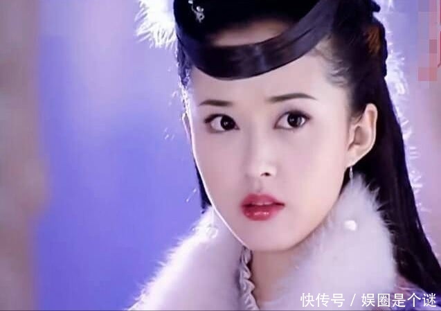 迪丽热巴新电影演嫦娥,没有仙气飘飘,还变成了渔村少女