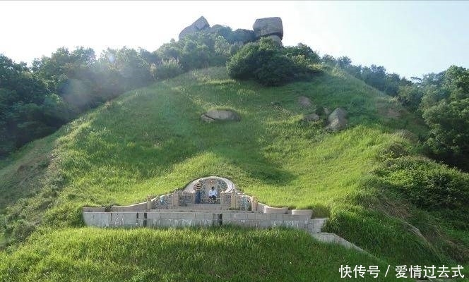 小男孩抓野兔发现一个洞口,挖出8件青铜器,最终竟引发地震 千亿国际手机网站