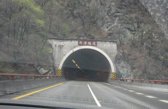 秦岭巨蛇事件,秦岭巨蛇事件始末