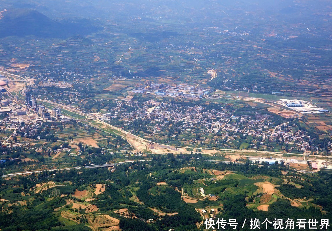 甘肃这座小县厉害了,人口不到30万,不仅拥有机场还将开通高铁