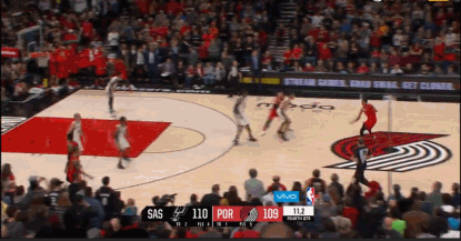 t01d1c0565ea4eb8710.gif?size=415x217
