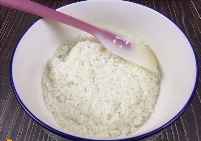 寿司醋怎么用 t01d1dd483d1a144127.jpg