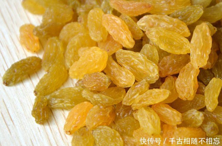 立秋后,坚持用葡萄干泡水喝一个星期,身体会收