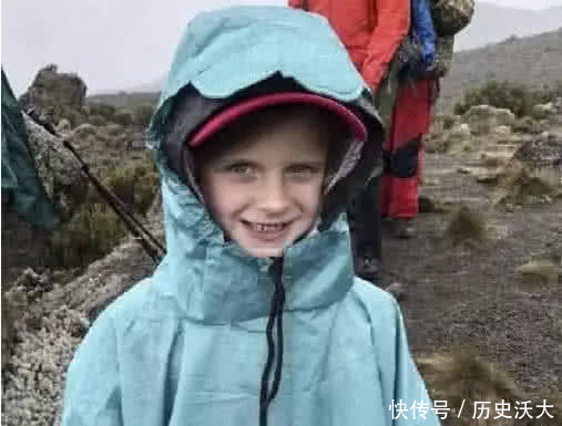 吉尼斯世界之最7岁女孩5895米高处破纪录,只想离爸爸近点 bwin官网开户