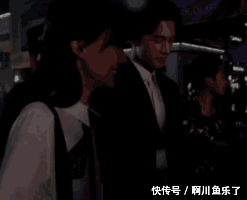 杨洋郑爽恋情曝光 十指紧扣牵手逛街 杨洋杨洋