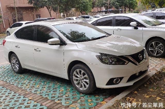 伊兰特和轩逸哪个性价比更高 t01d82f8f619d8ca727.jpg