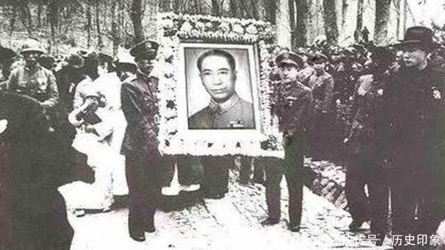 唯一见过戴笠尸照的女特工, 亲自辨认出戴笠尸体, 82岁才说出戴笠