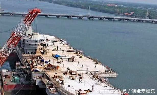 看到003航母很心急,印度下死命令:航母造不好