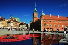 13世纪欧洲经济_...曾于12-15世纪依靠毛纺织业和对外贸易而成为欧洲最繁荣的城市之...