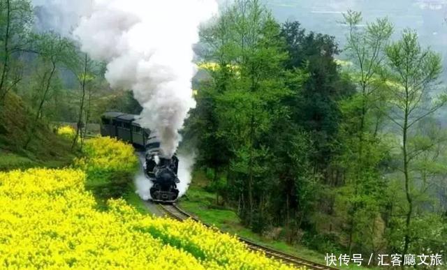 嘉阳蒸汽小火车,坐上去就开往春天