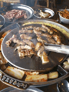 ▼爱吃烤肉的亲们,你们流口水了吗?