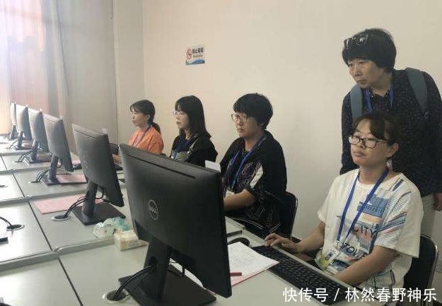 成绩初中好的高中,到了初中就一落千丈十二英语同学题选十的图片